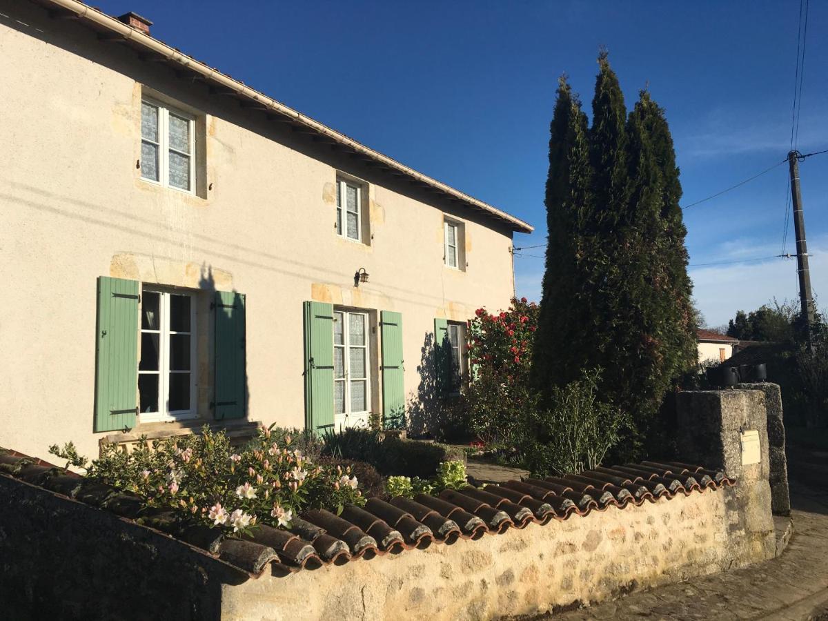 La Maison d'Olives Nouic Extérieur photo