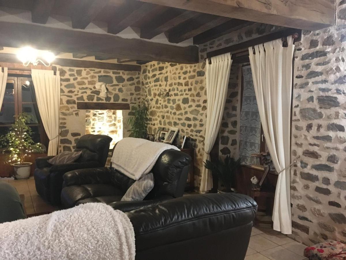 La Maison d'Olives Nouic Extérieur photo