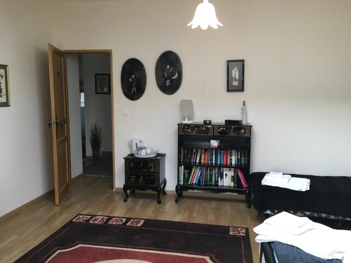La Maison d'Olives Nouic Extérieur photo